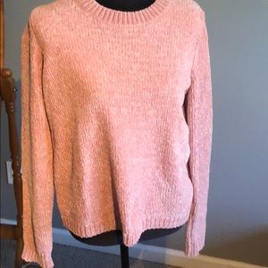Blush colored sweater NWOT size medium